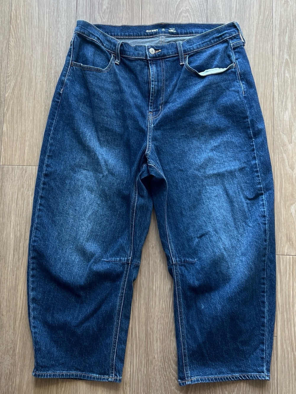 Old Navy Men's Dark Blue Relaxed Jeans Size 16 Short